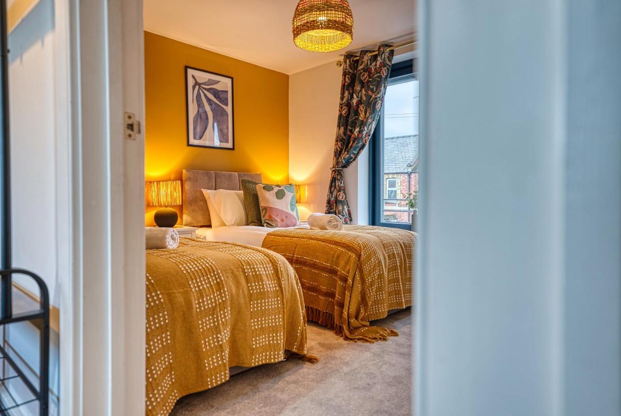 Ashcroft Loft By Timeless Stays - Stunning 3 Bedroom, 2 Bathrooms, Charming Central Apartment Featuring A Balcony Cirencester Exteriér fotografie