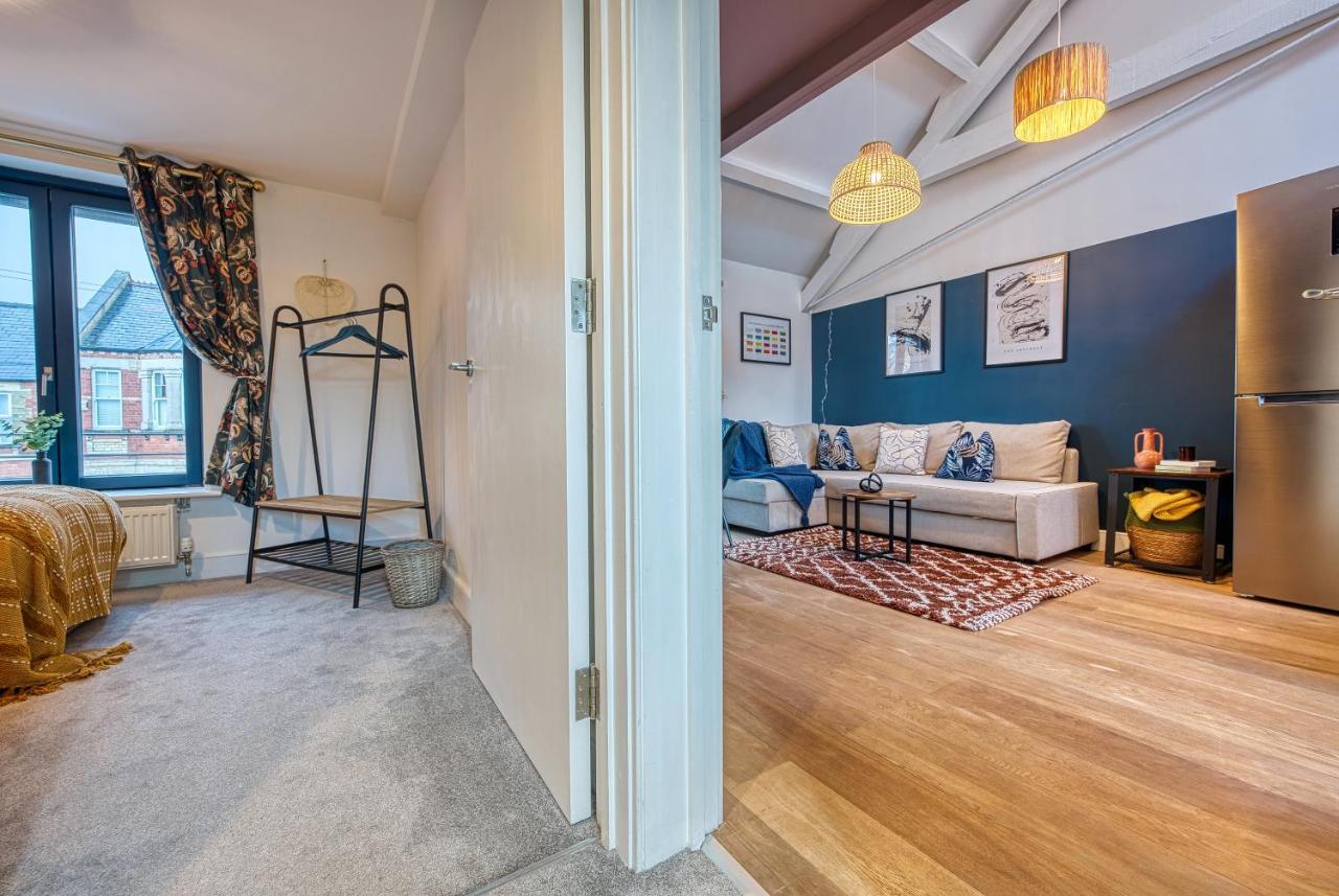 Ashcroft Loft By Timeless Stays - Stunning 3 Bedroom, 2 Bathrooms, Charming Central Apartment Featuring A Balcony Cirencester Exteriér fotografie